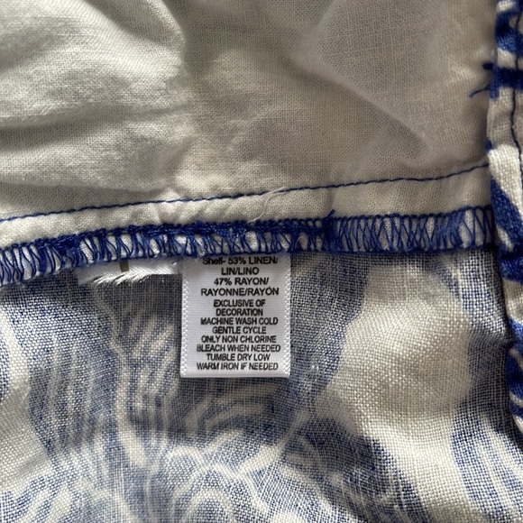 LOFT BLUE AND WHITE LINEN BLEND SHORTS - Picture 7 of 7